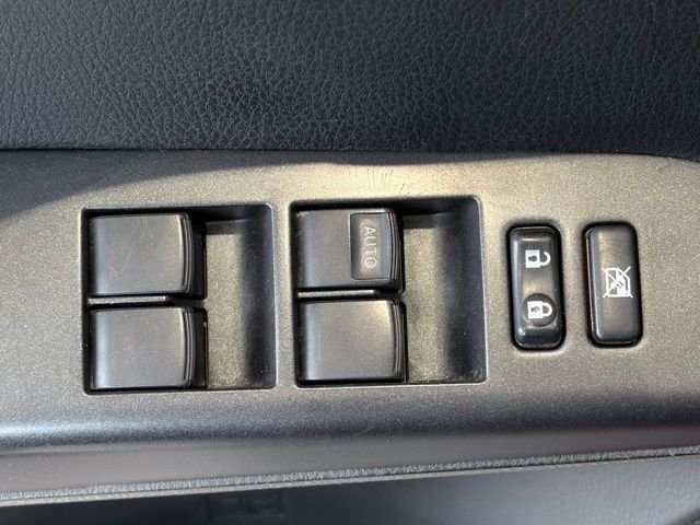 Used 2016 Red Toyota XLE image 16