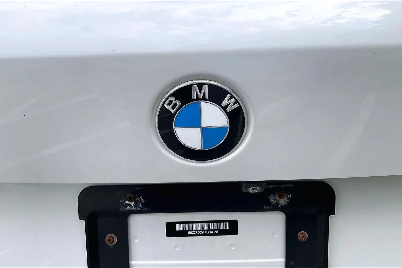 Used 2019 Mineral White Metallic BMW xDrive40i image 32