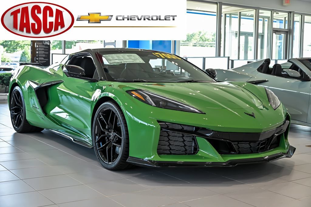 Roswell Green Metallic 2026 Chevrolet Corvette Convertible Rear-Wheel Drive 8-Speed Dual Clutch