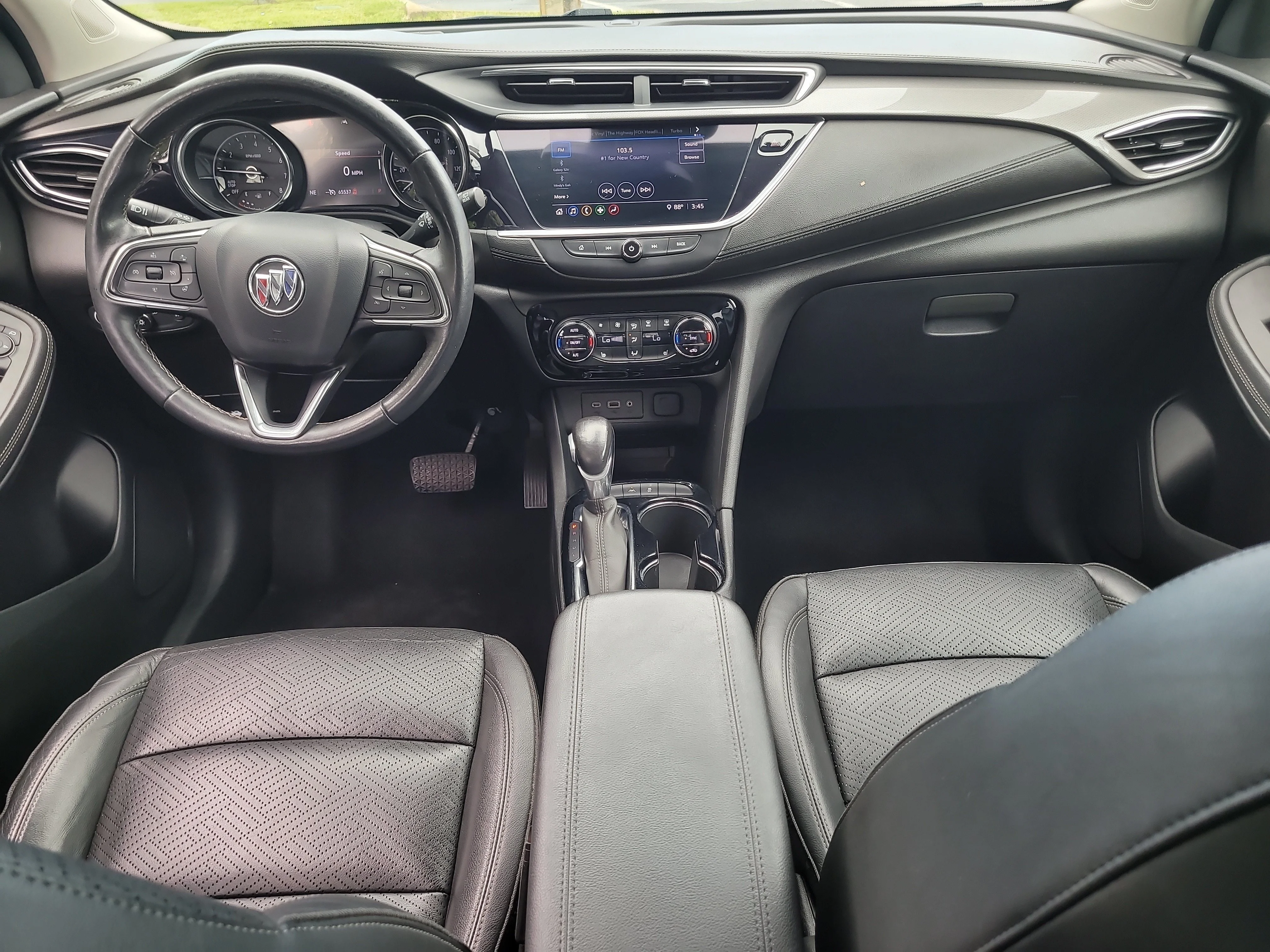 Used 2020 Ebony Twilight Metallic Buick Essence image 13