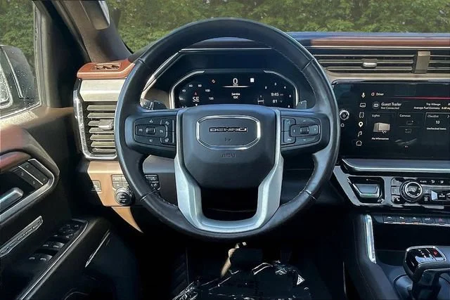 Used 2023 PACIFIC BLUE METALLIC GMC Denali image 9