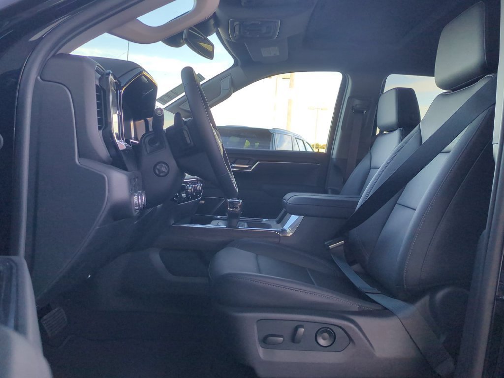 New 2026 Onyx Black GMC SLT image 20
