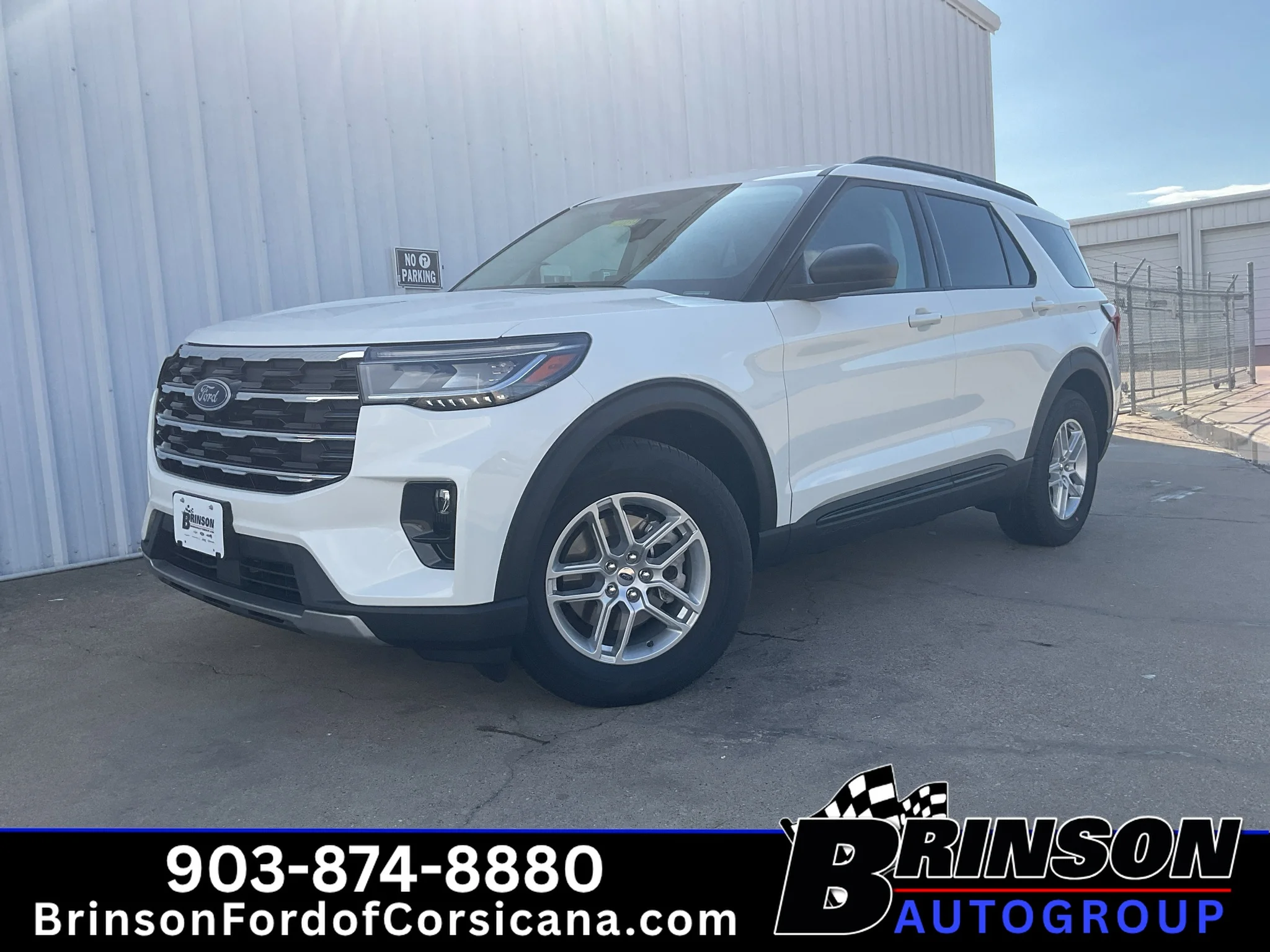New 2026 Star White Metallic Tri-Coat Ford Active image 1