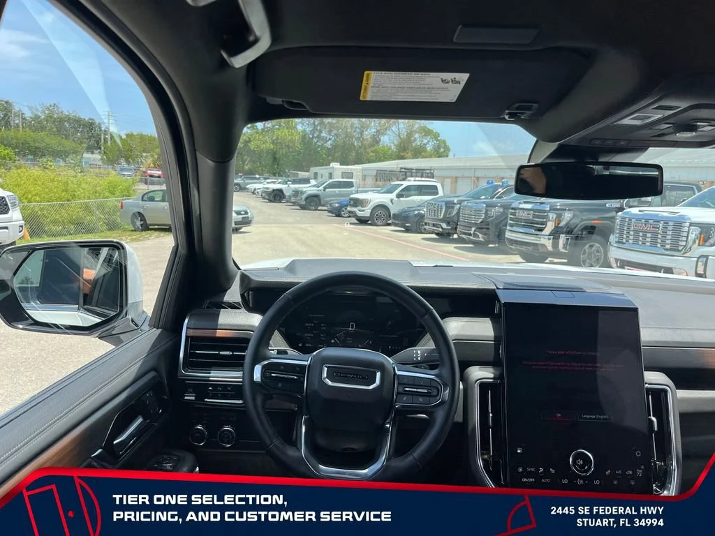 Used 2025 Summit White GMC Denali image 31