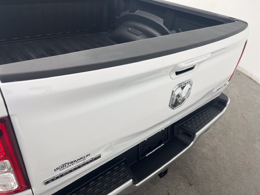 Used 2021 White Ram Big Horn/Lone Star image 4