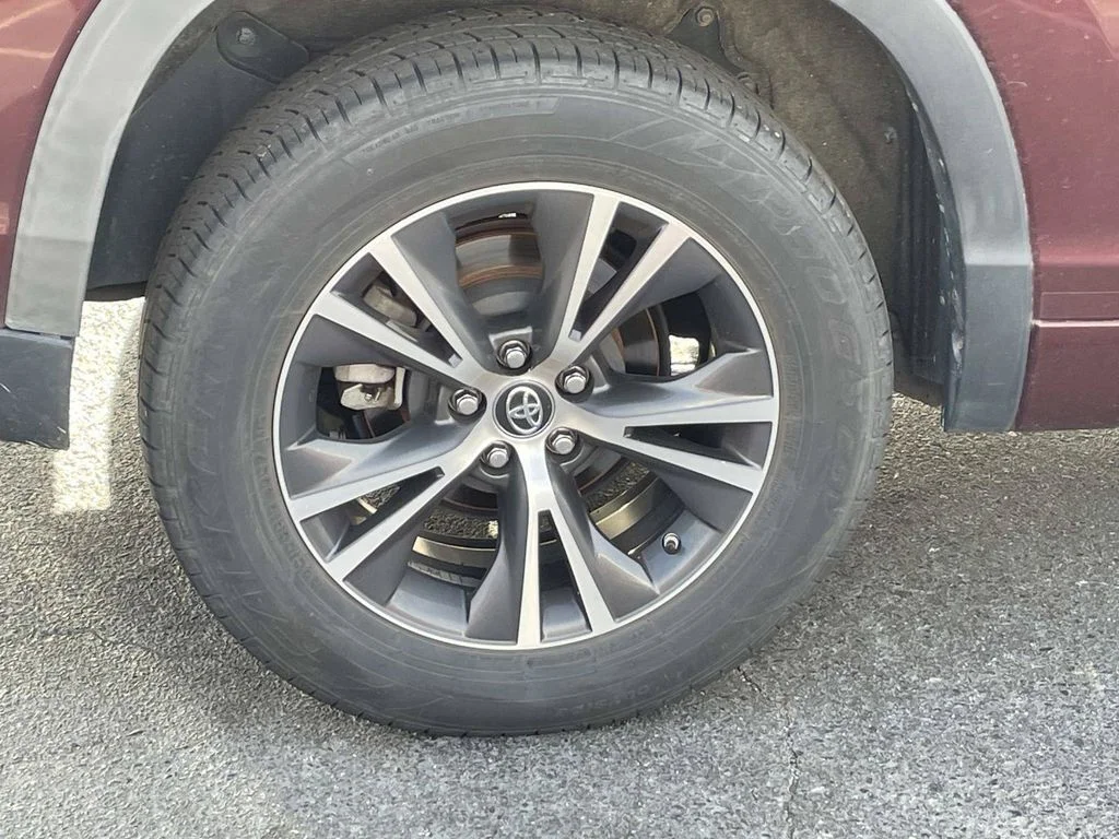 Used 2017 Red Toyota LE Plus image 9