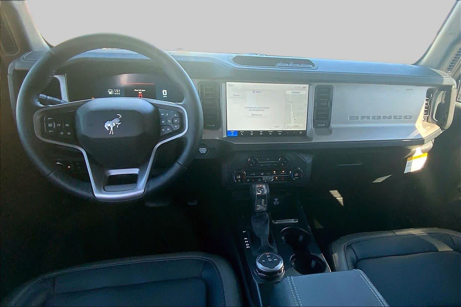 Used 2025 Azure Gray Metallic Tri-Coat Ford Outer Banks image 16