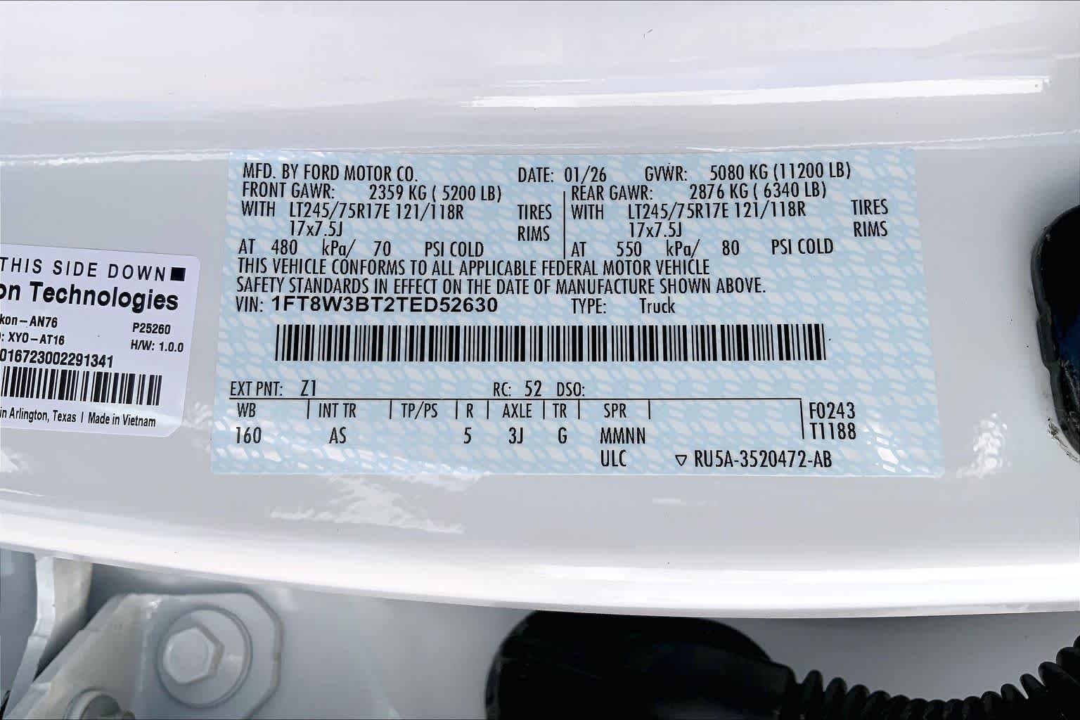 New 2026 Oxford White Ford F-350® XL image 21