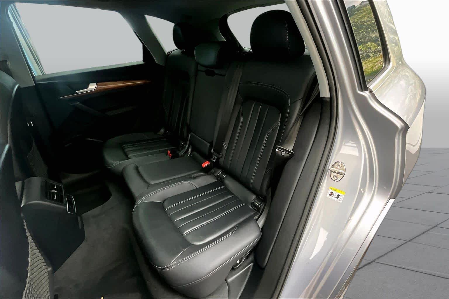 Used 2023 Florett Silver Metallic Audi S line Premium Plus image 21