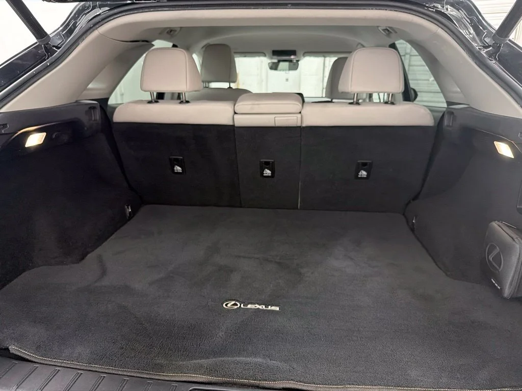 Used 2022 Black Lexus 350 image 26