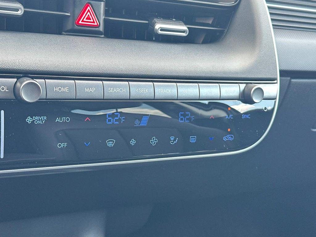 2025 Hyundai IONIQ 5 SEL - Photo 19