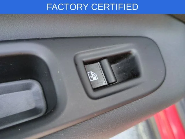 Used 2023 Red Jeep Latitude image 26