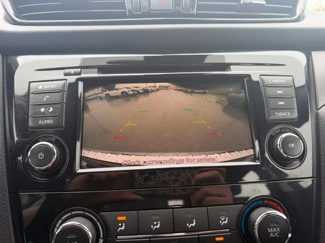 Used 2022 Magnetic Black Pearl Nissan S image 28
