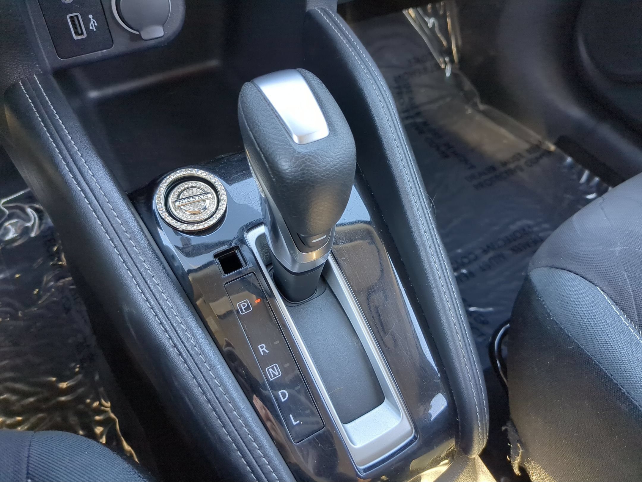 Used 2019 Super Black Nissan SV image 25