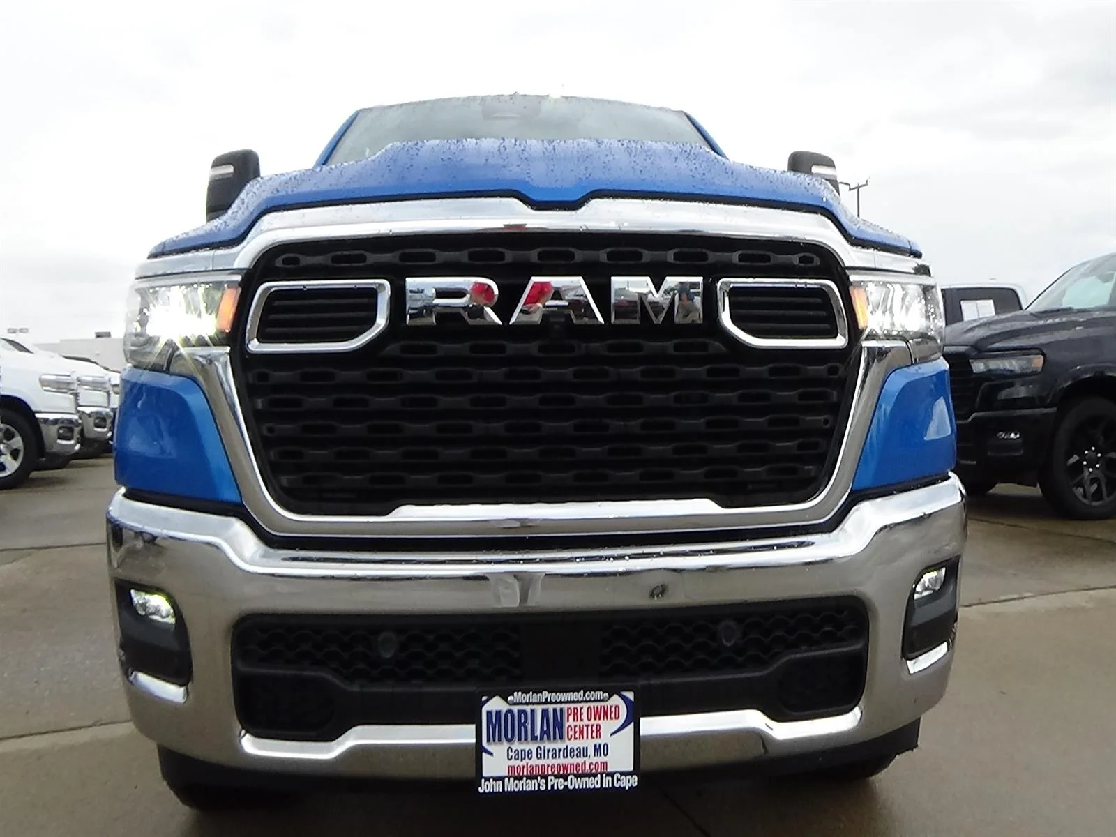 Certified Used 2025 Hydro Blue Pearl Coat (pbj) RAM Big Horn image 3
