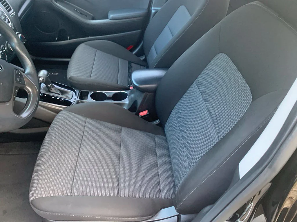 Used 2017 Black Kia LX image 3