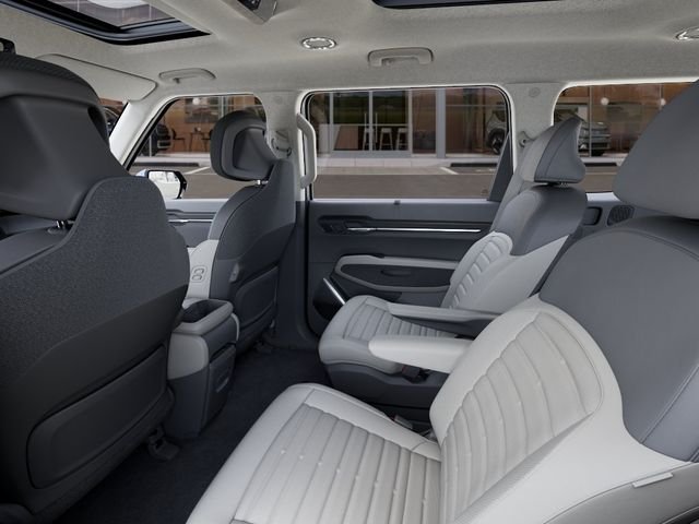 New 2026 Glacial White Pearl Kia Land image 18