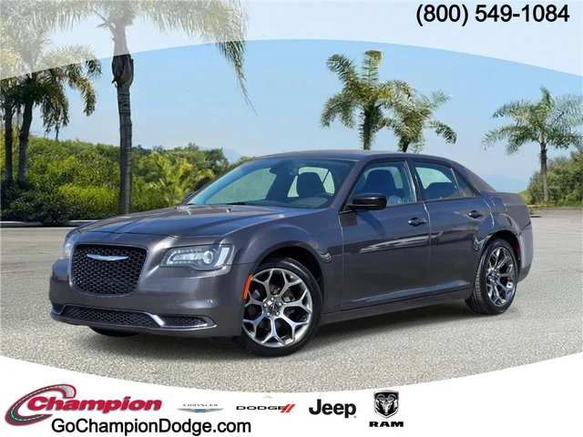 2018 Chrysler 300 Touring RWD
