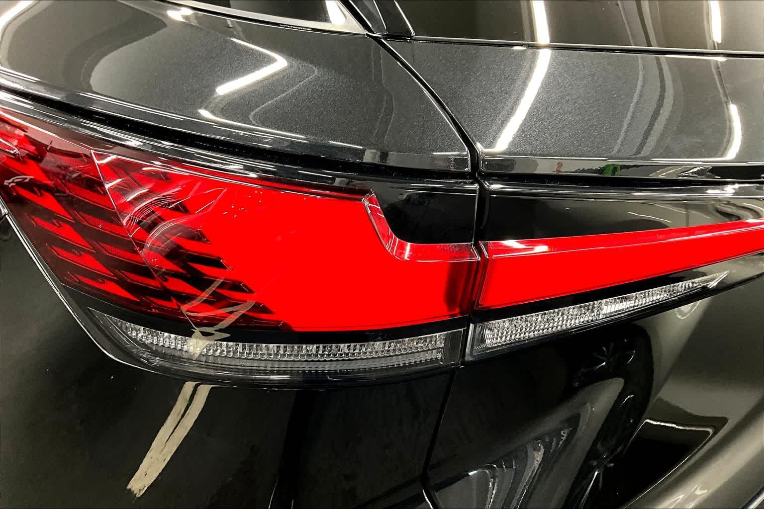 Certified Used 2024 Caviar Lexus  image 29