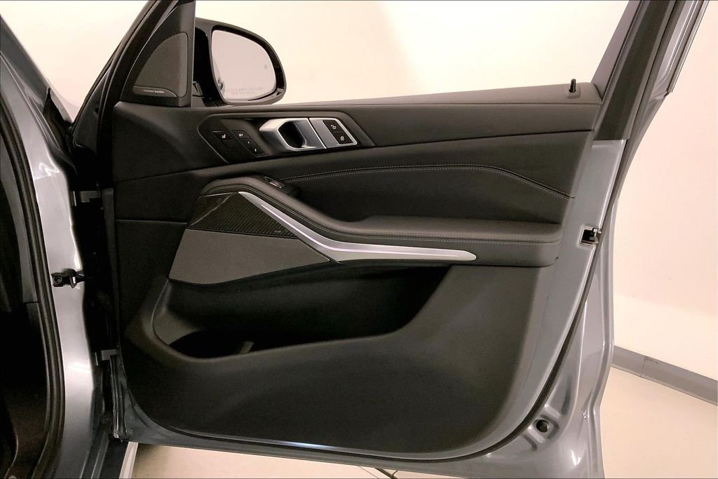 Certified Used 2024 Skyscraper Grey Metallic BMW  image 25
