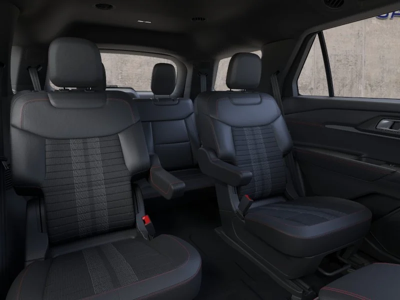 New 2026 Rapid Red Metallic Tinted Clearcoat Ford ST-Line image 11