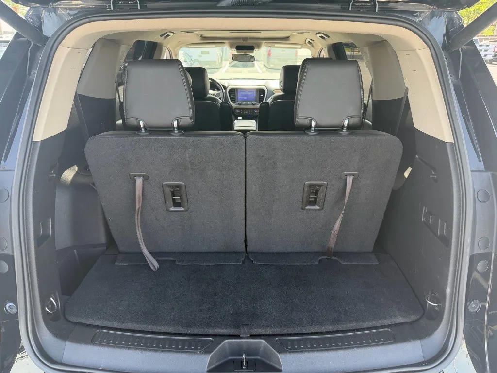 Used 2018 Black GMC Denali image 14
