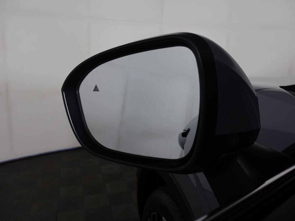 New 2026 Gray Mitsubishi SE image 33