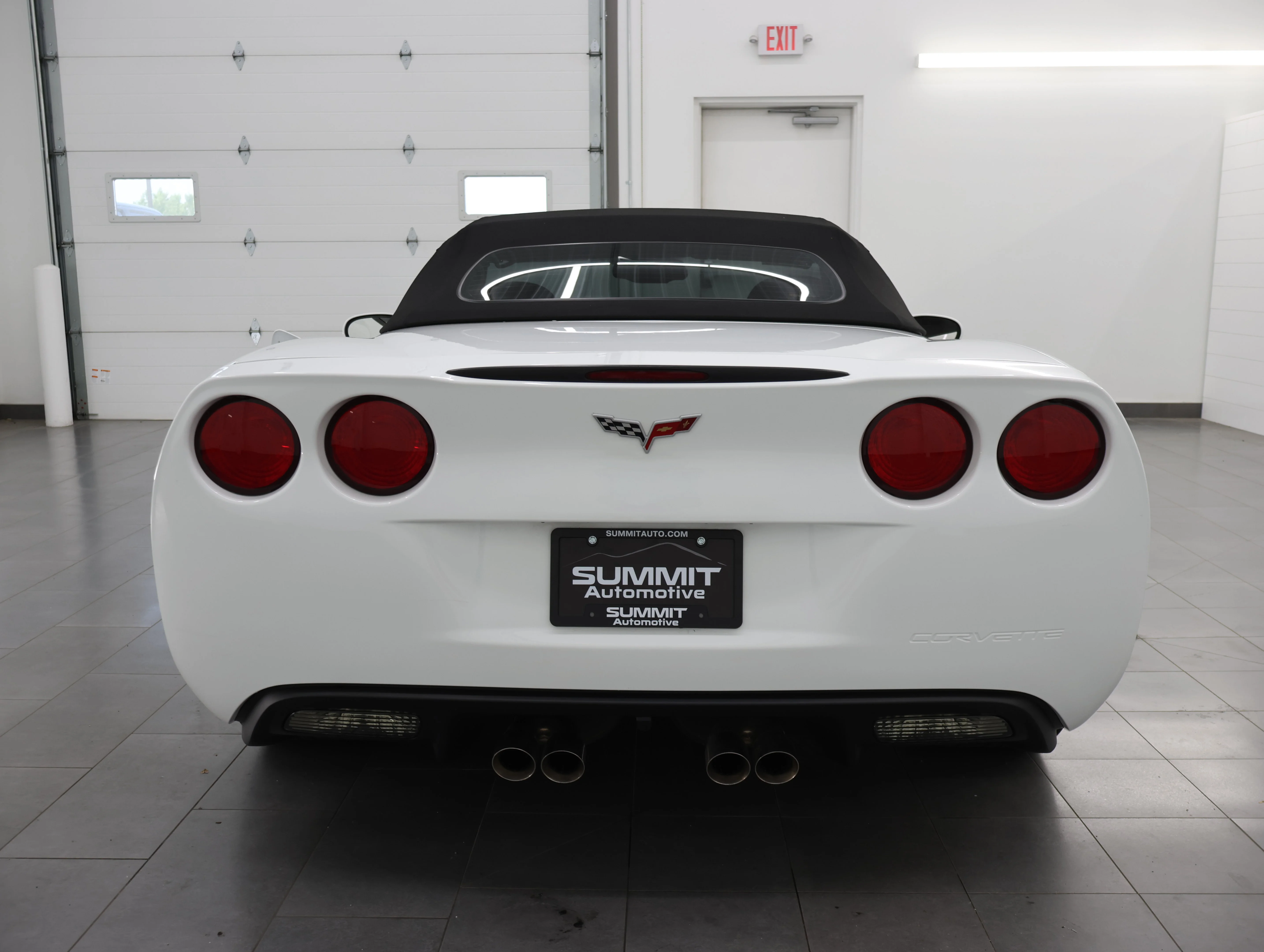 Used 2007 Arctic White Chevrolet Base image 26