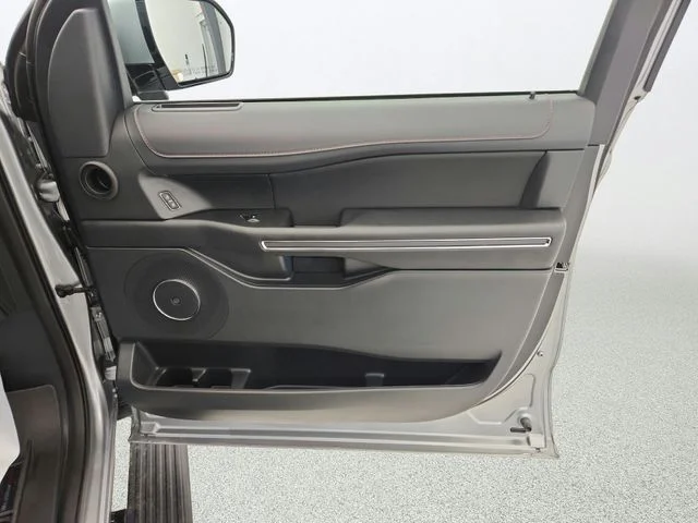 Used 2024 Silver Metallic Ford Limited image 31
