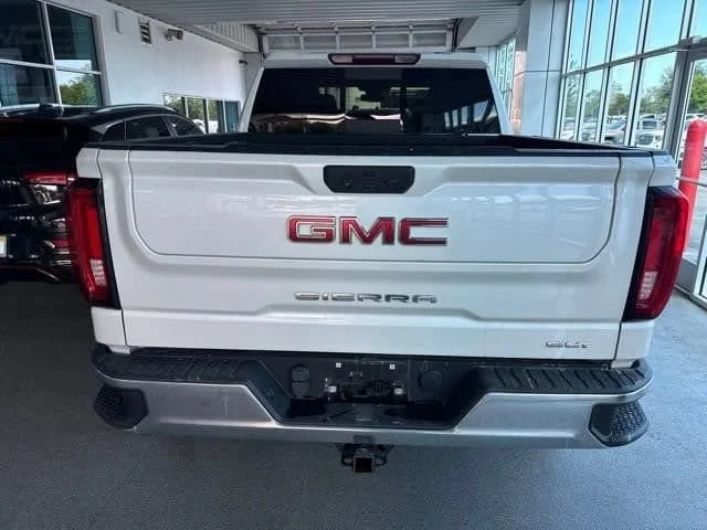 Used 2023 White Frost Tricoat GMC SLT image 10