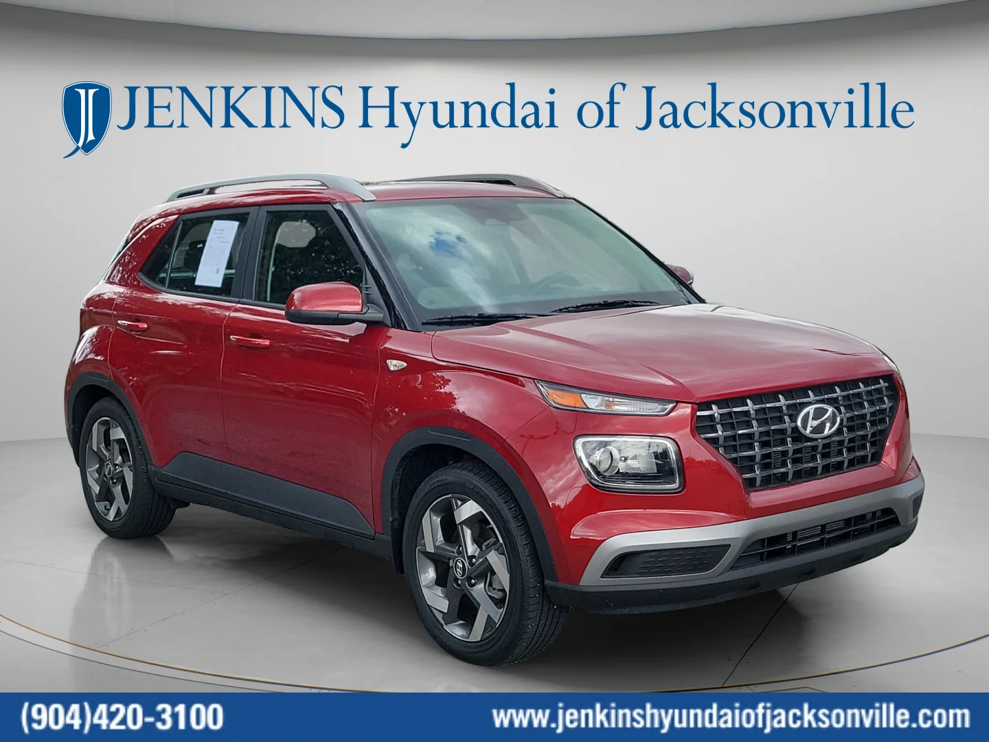 Used 2025 Ultimate Red Hyundai SEL image 1