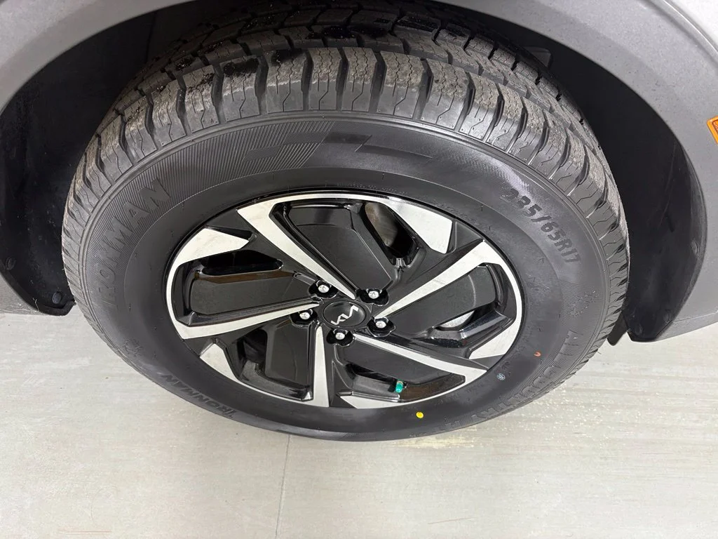 Used 2023 Gray Kia LX image 10