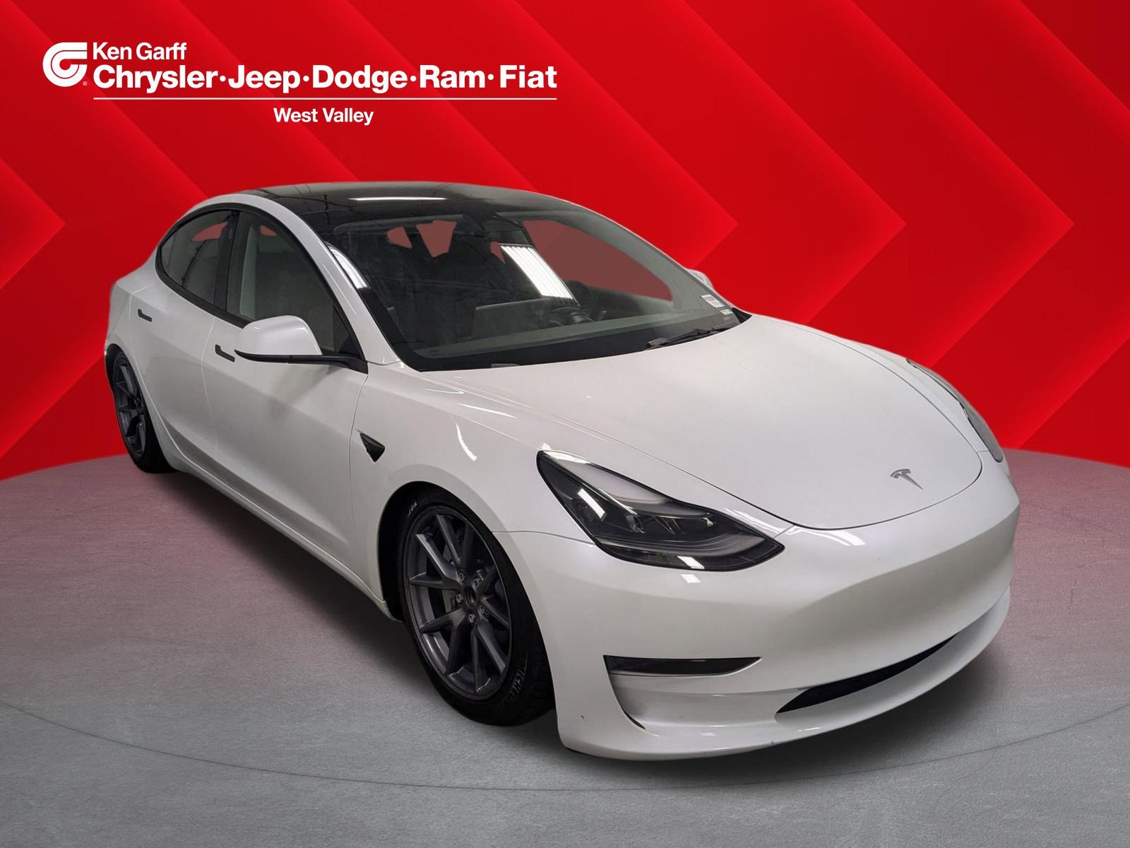 2023 Tesla Model 3 -'s photo