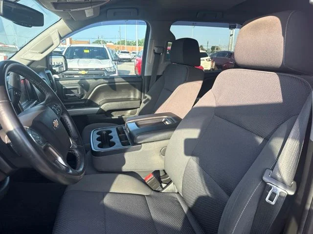 Used 2018 Red Chevrolet LT image 16