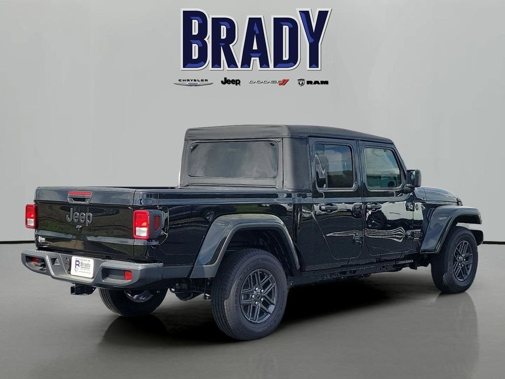 New 2025 Black Clear-Coat Exterior Paint Jeep Sport S image 3