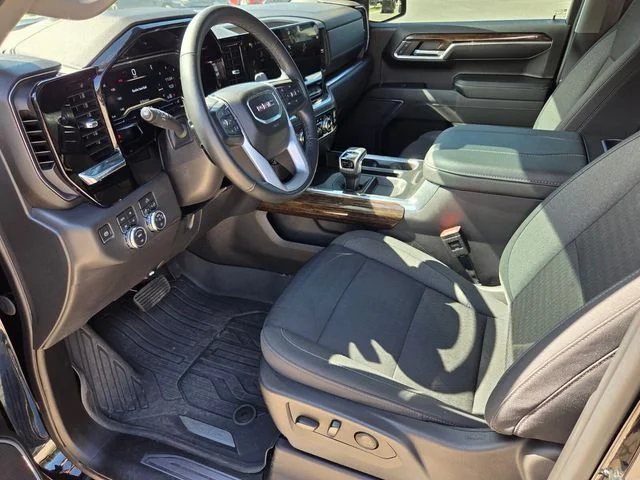 Used 2024 Black GMC Elevation image 8