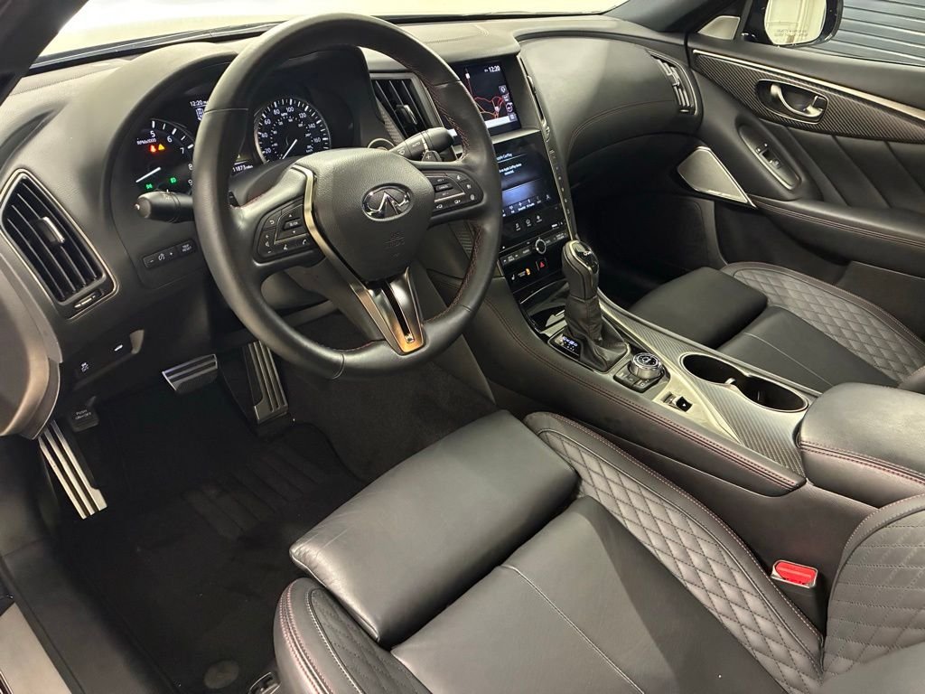 Used 2024 Black Opal Metallic INFINITI Red Sport 400 image 4