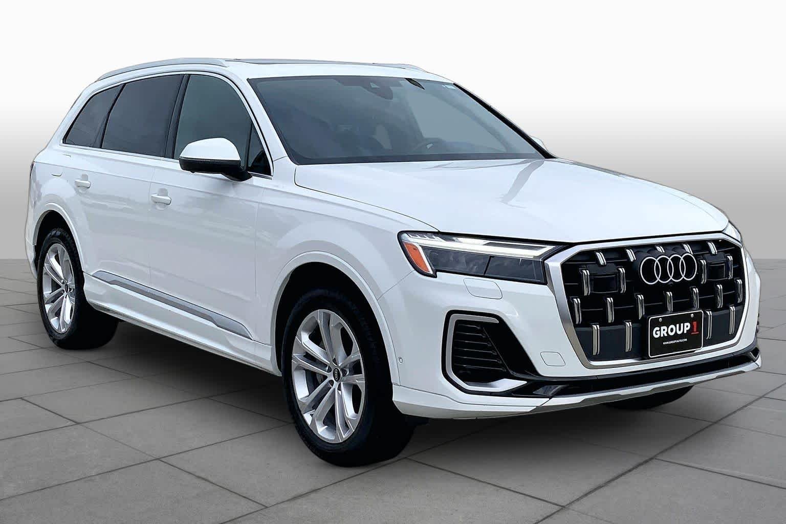 Used 2025 Carrara White Audi Premium Plus image 3