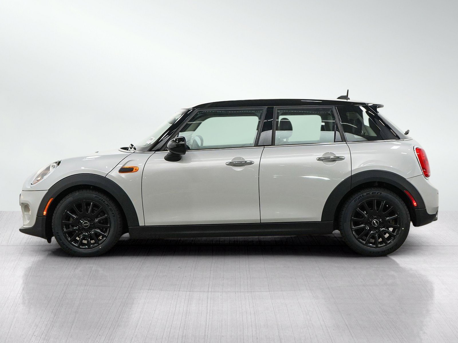 Used 2017 MINI Cooper Base with VIN WMWXU1C57H2E18751 for sale in South Saint Paul, Minnesota