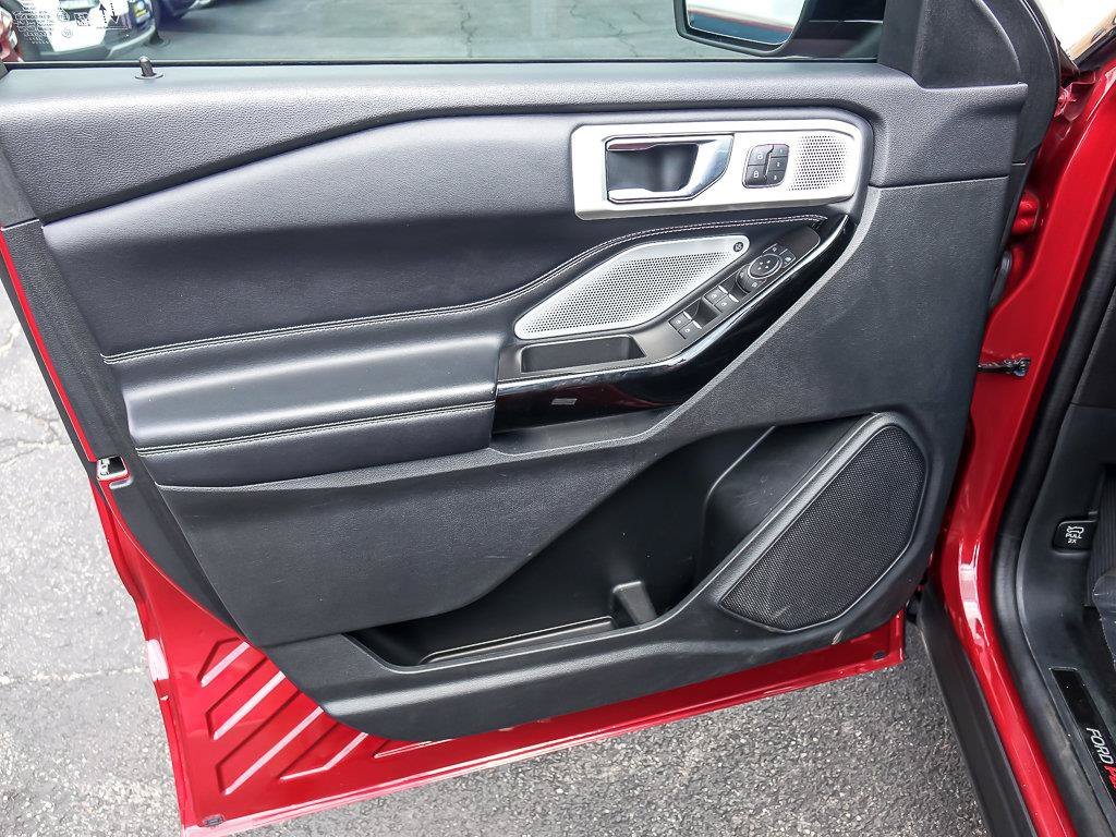 Used 2022 Red Metallic Ford ST image 29
