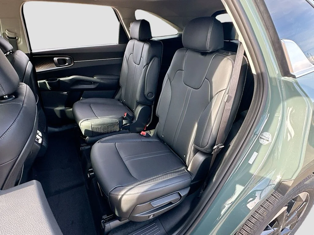 New 2026 Cityscape Green Kia EX image 26
