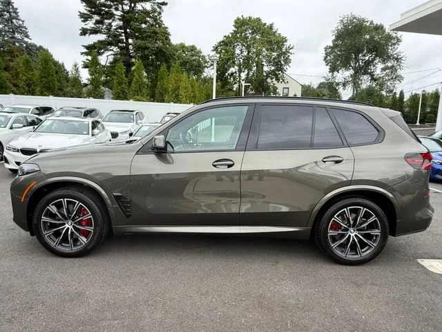 Certified Used 2024 Manhattan Green Metallic BMW xDrive40i image 7