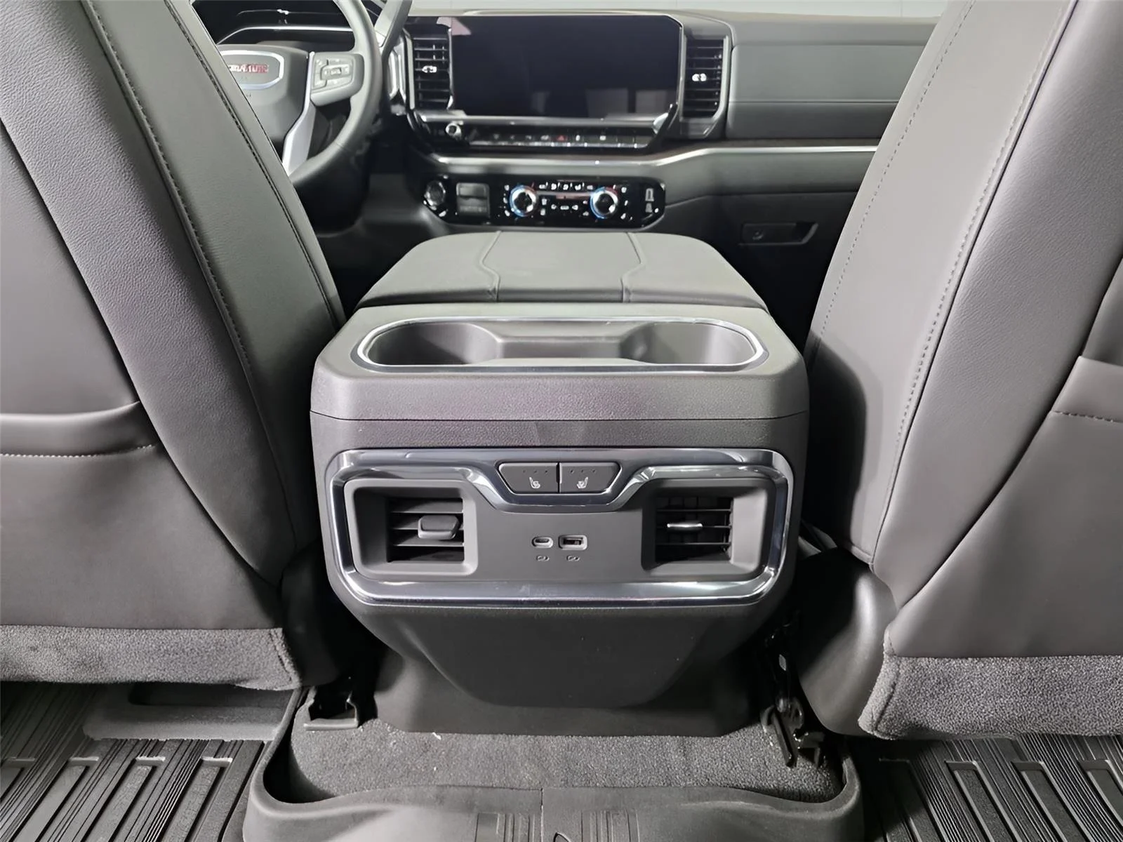 2025 GMC Sierra 2500HD SLT - Photo 20