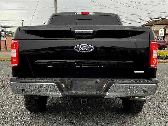 Certified Used 2020 Agate Black Metallic Ford XLT image 25