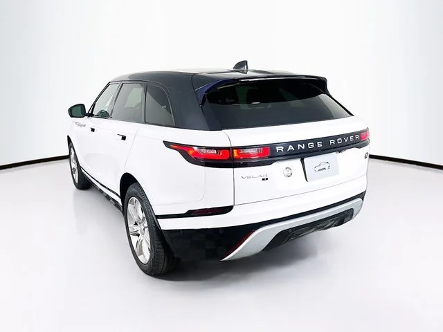 Used 2021 White Land Rover S image 7