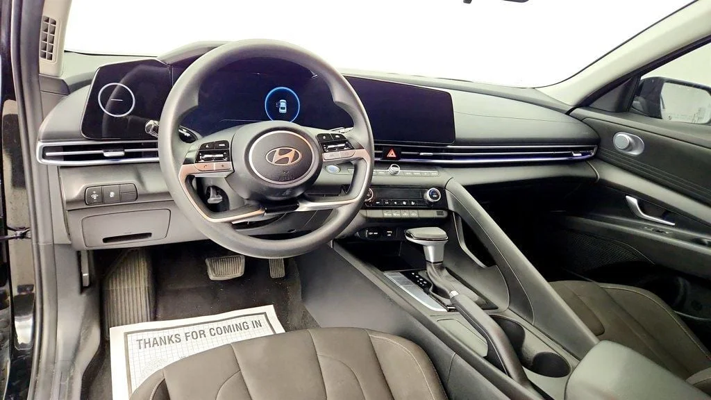 Used 2024 Abyss Black Hyundai SEL IVT image 12
