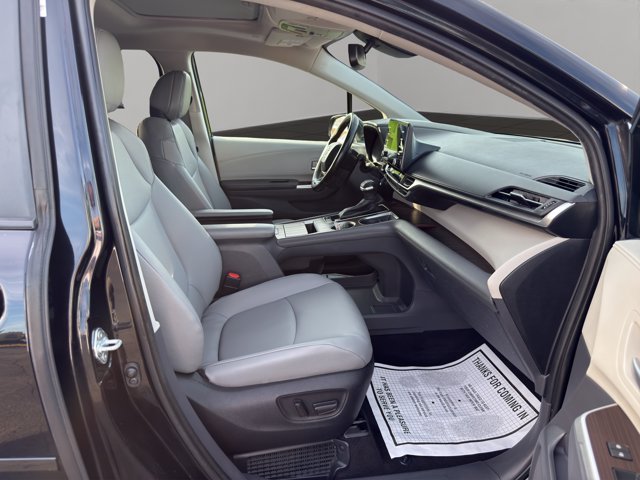 Used 2022 Black Toyota XLE image 19