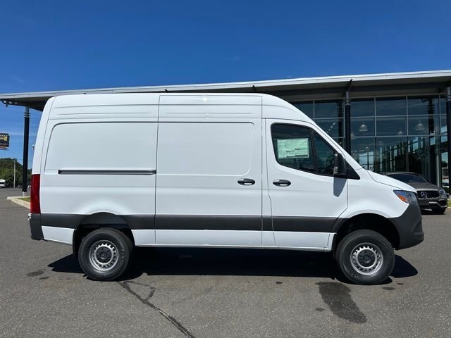 2025 Mercedes-Benz Sprinter Cargo Van Base - Photo 8