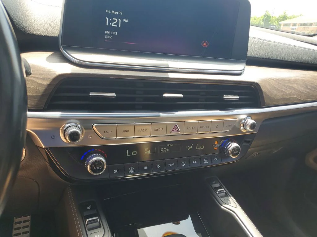 Certified Used 2021 Green Kia SX image 29