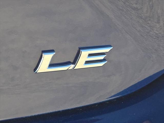 2025 Toyota Camry LE - Photo 24
